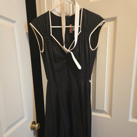 Pinup Couture Heidi dress, black with white polka dots, Size Small, GUC - Picture 1 of 2